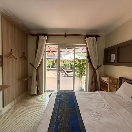 Hello Kampot Resort Exterior foto